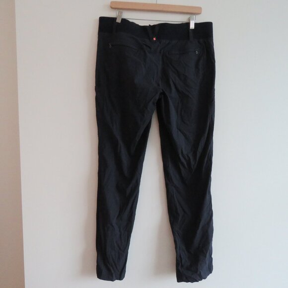 TITLE NINE Clamber Hiking Outdoor Pants in Navy Blue Gorpcore - Size US 12 - Picture 9 of 12